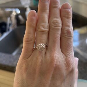 Pandora Elegant Silver Rose Ring